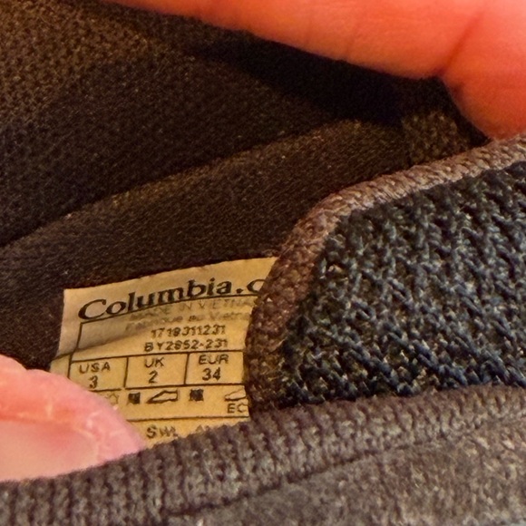 Columbia Youth Newton Ridge Mid Hiker Boot Size 3 - Picture 6 of 6